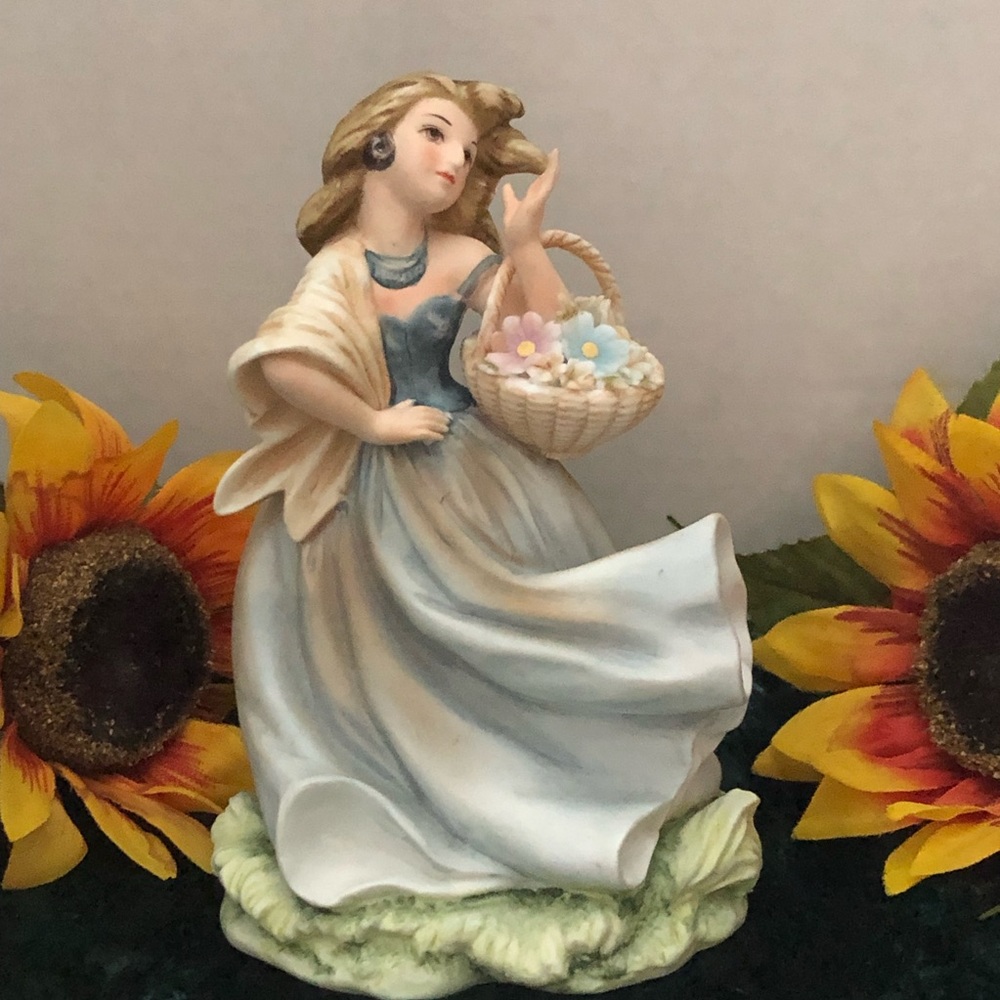 Lefton Woman with flower basket